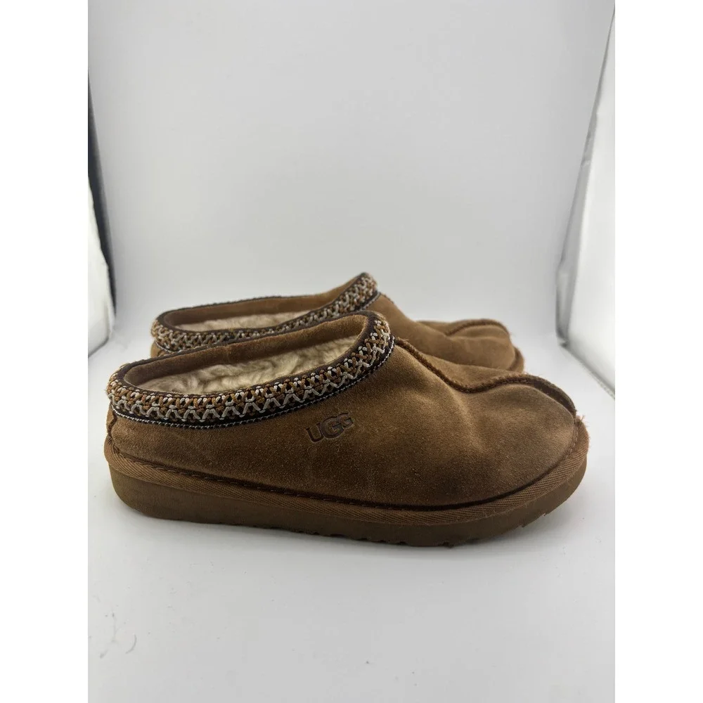 UGG Kids Tasman Suede Slippers Chestnut Brown Size 2 1019066K
